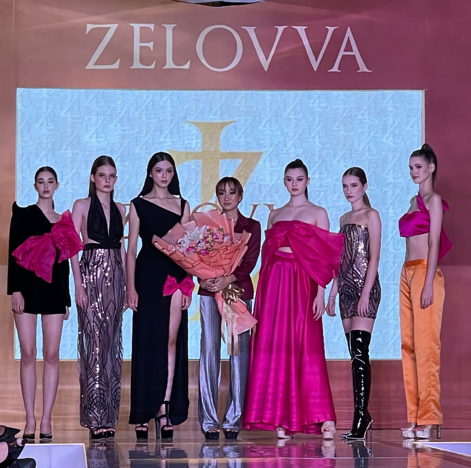 Jelang Paris Fashion Week 2023, Putry Poyz Gelar Zelovva Show di Jakarta