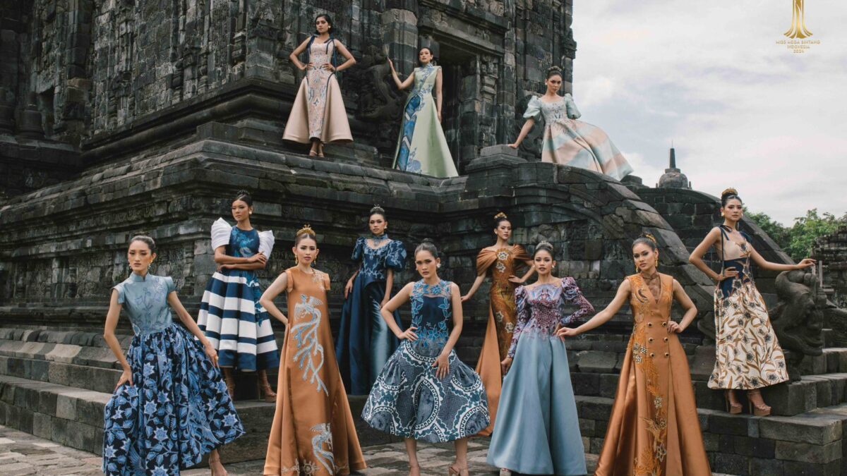 Ivan Gunawan Tantang 50 finalis Miss Mega Bintang Indonesia 2024 Melenggang di Fashion Show  Koleksi Batik Iwan  Karya 4 Desainer Tanah Air
