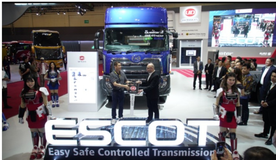 UD Trucks Luncurkan Quester Revolusioner Dengan  Escot Di GIIAS 2024