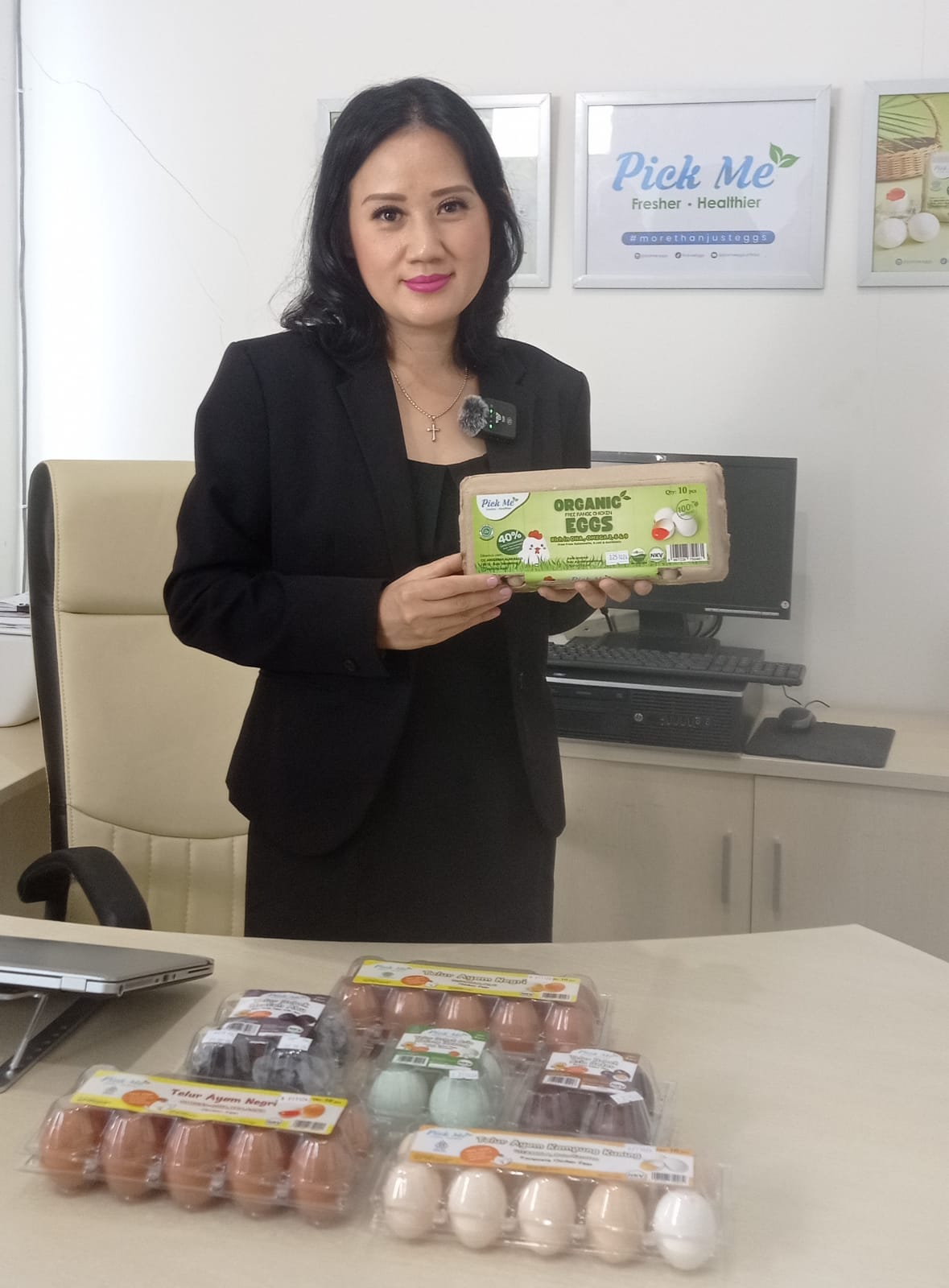 Vesya Hansen , Pengusaha Wanita  Yang Dipilih Tuhan  Menjalankan Pick Me Eggs