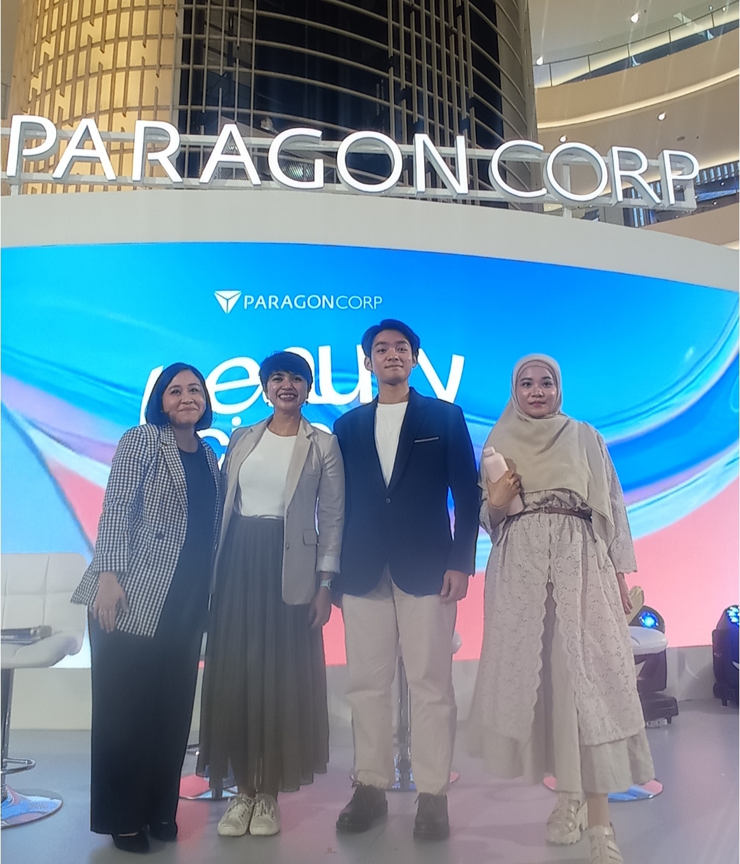 ParagonCorp Kampanyekan Gaya Hidup ‘Conscious  Beauty’ Di Ajang Beauty Science Tech 2024