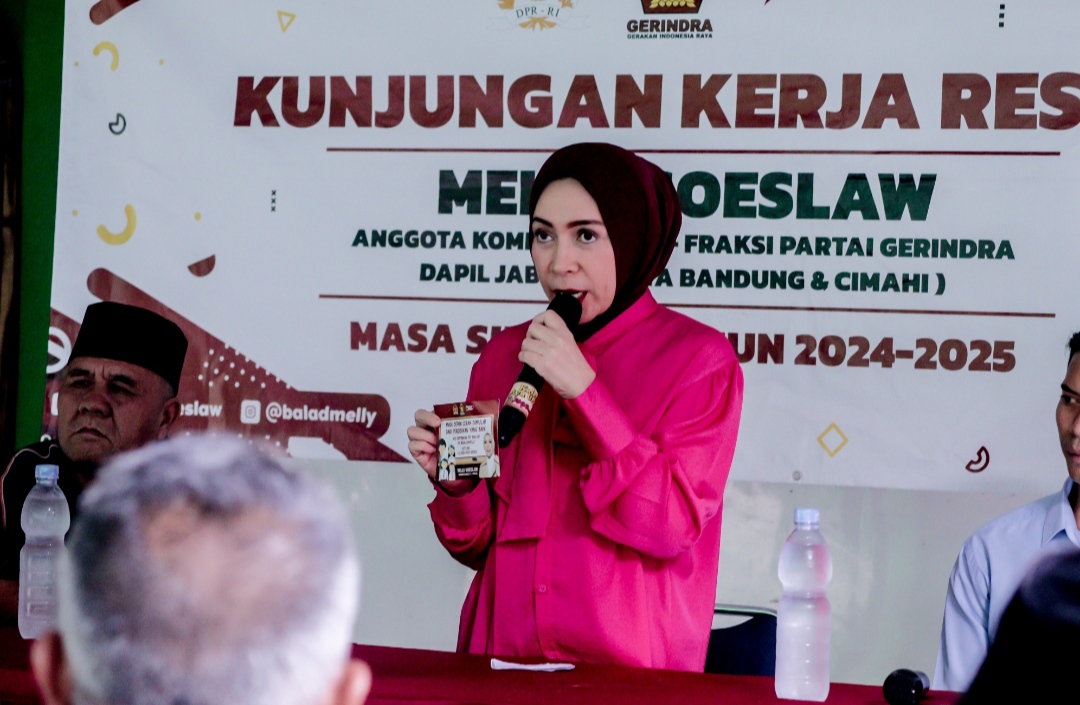 Reses Perdana, Melly Goeslaw Kunjungi Dapil Untuk Laporkan Kinerja