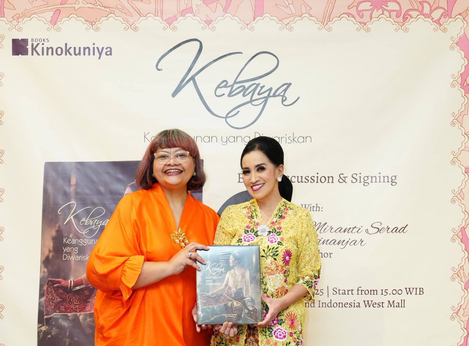 Penulis Buku “Kebaya, Keangggunan Yang Diwariskan” Miranti Serad Ginanjar Bahas Kebaya dalam Acara Diskusi Buku di Kinokuniya, Mall Grand Indonesia