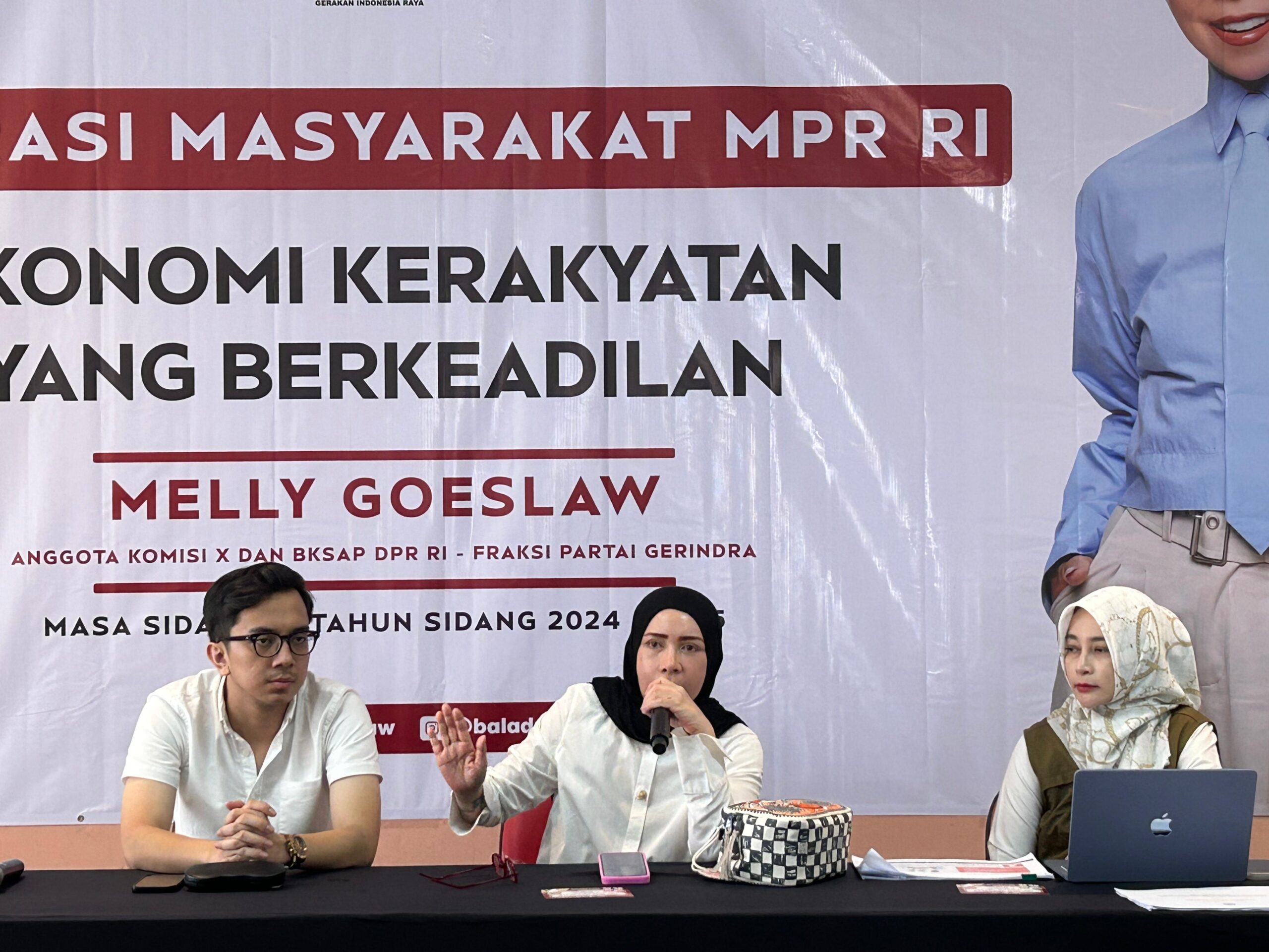 Serap Aspirasi Masyarakat Dapil Jabar I, Melly Goeslaw Dorong Ekonomi Kerakyatan yang Berkeadilan