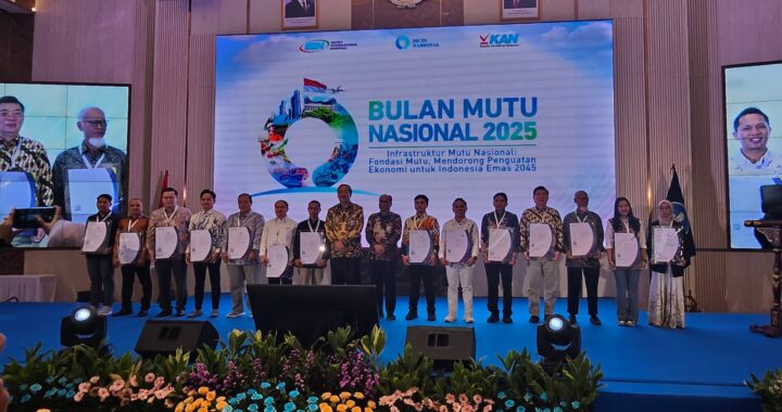 Terima Sertifikat SNI , Perusahaan Alat Kesehatan Ini Bersiap Memasuki Pasar Internasional