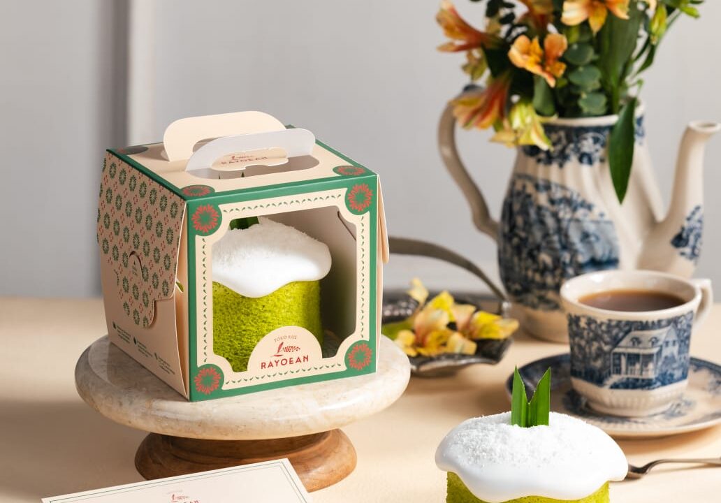 Ditengah Gempuran Kue Kekinian, Toko Rayoean Hadirkan Aneka Kue Pandan dengan Sentuhan Modern