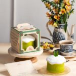 Ditengah Gempuran Kue Kekinian, Toko Rayoean Hadirkan Aneka Kue Pandan dengan Sentuhan Modern